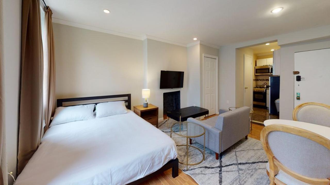Apartment 403: East Village New York